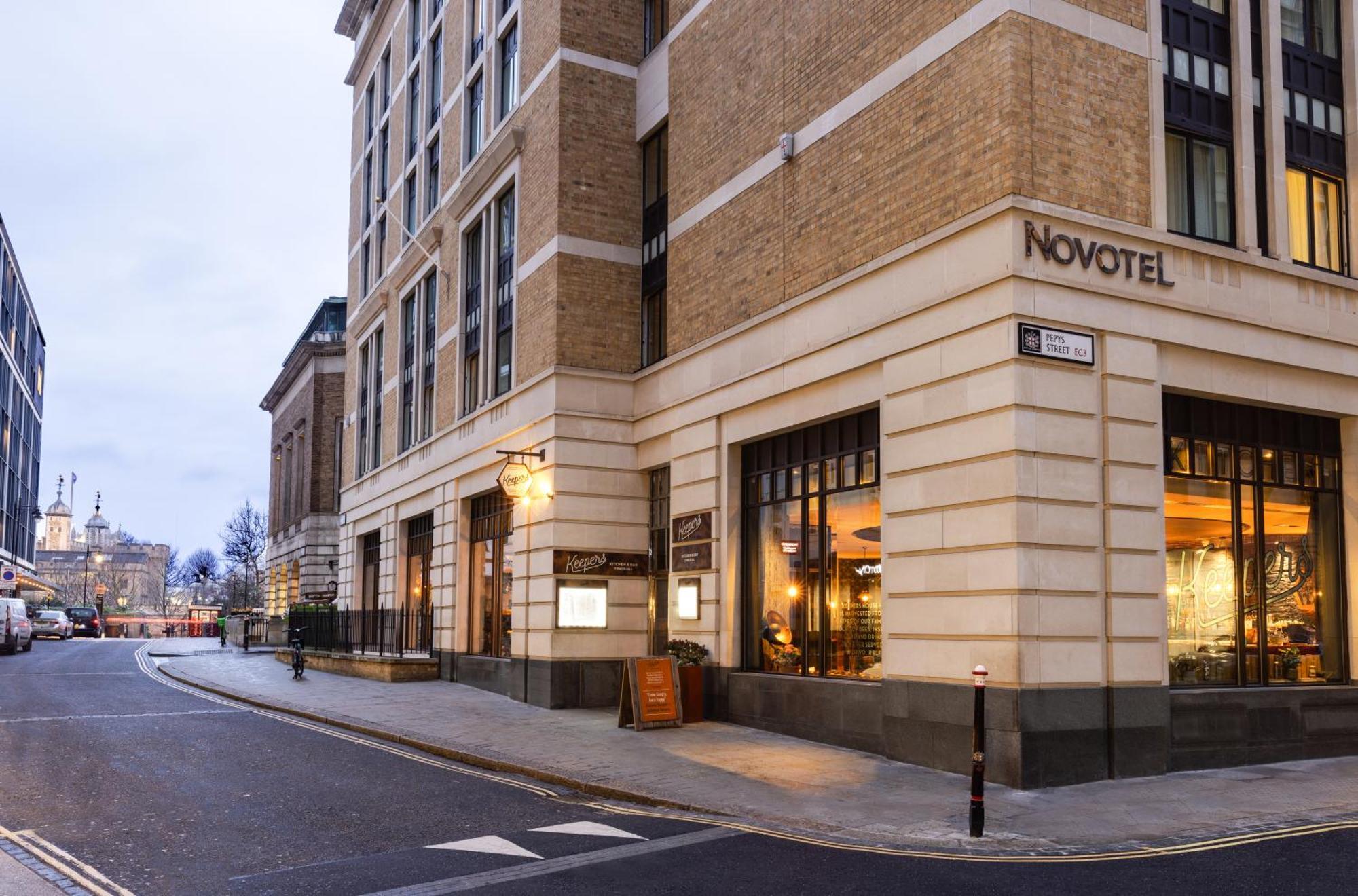 Novotel London Tower Bridge Esterno foto