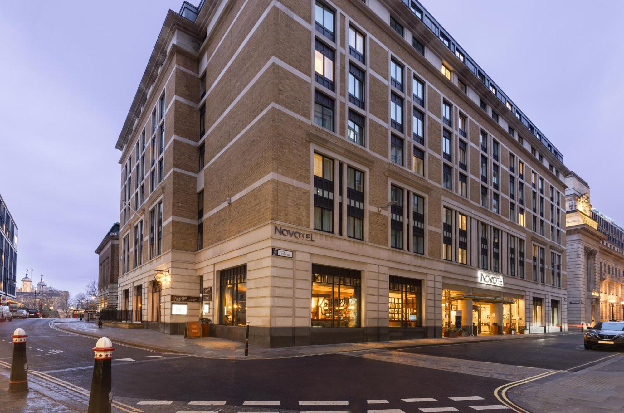 Novotel London Tower Bridge Esterno foto