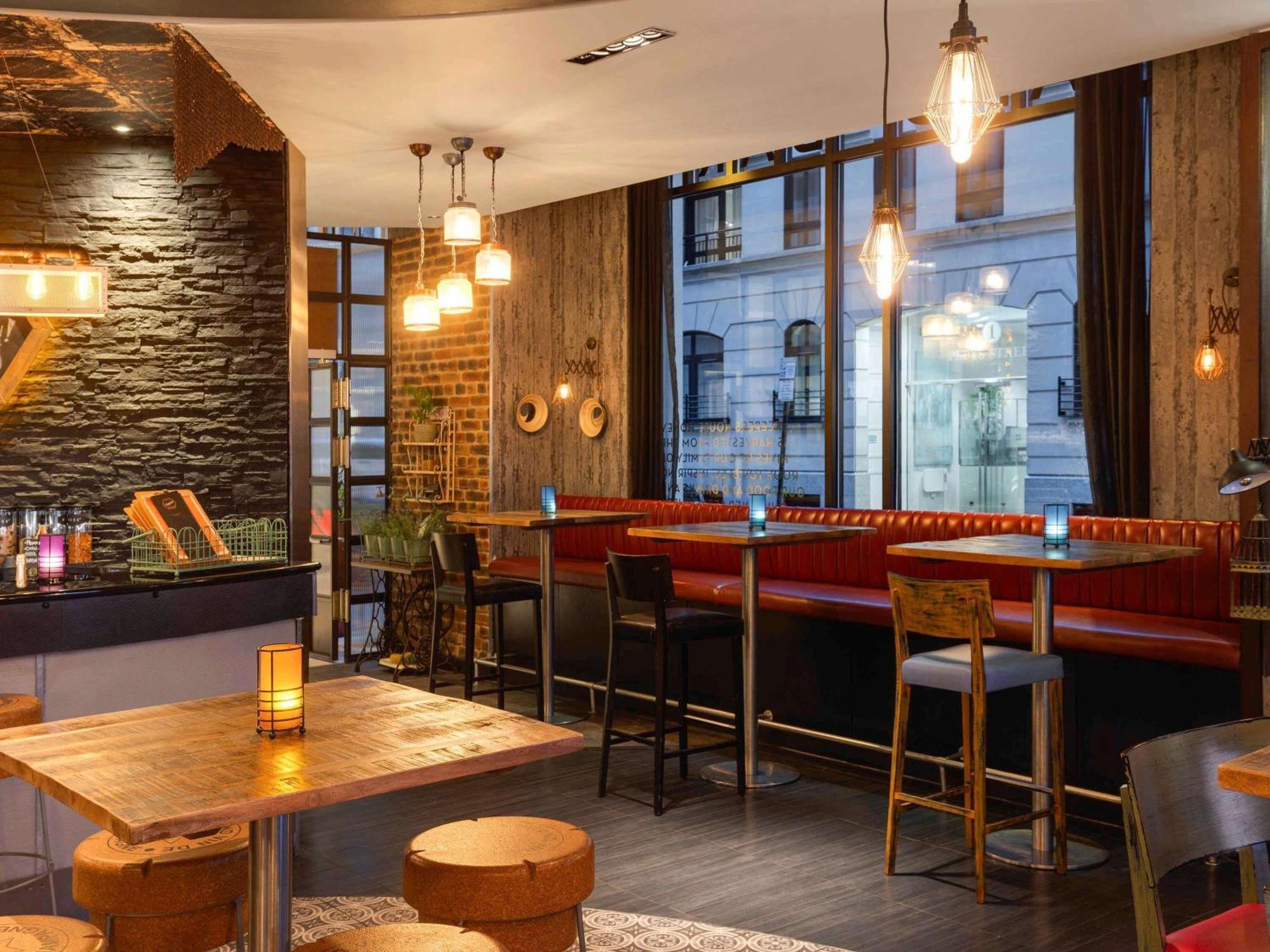 Novotel London Tower Bridge Esterno foto