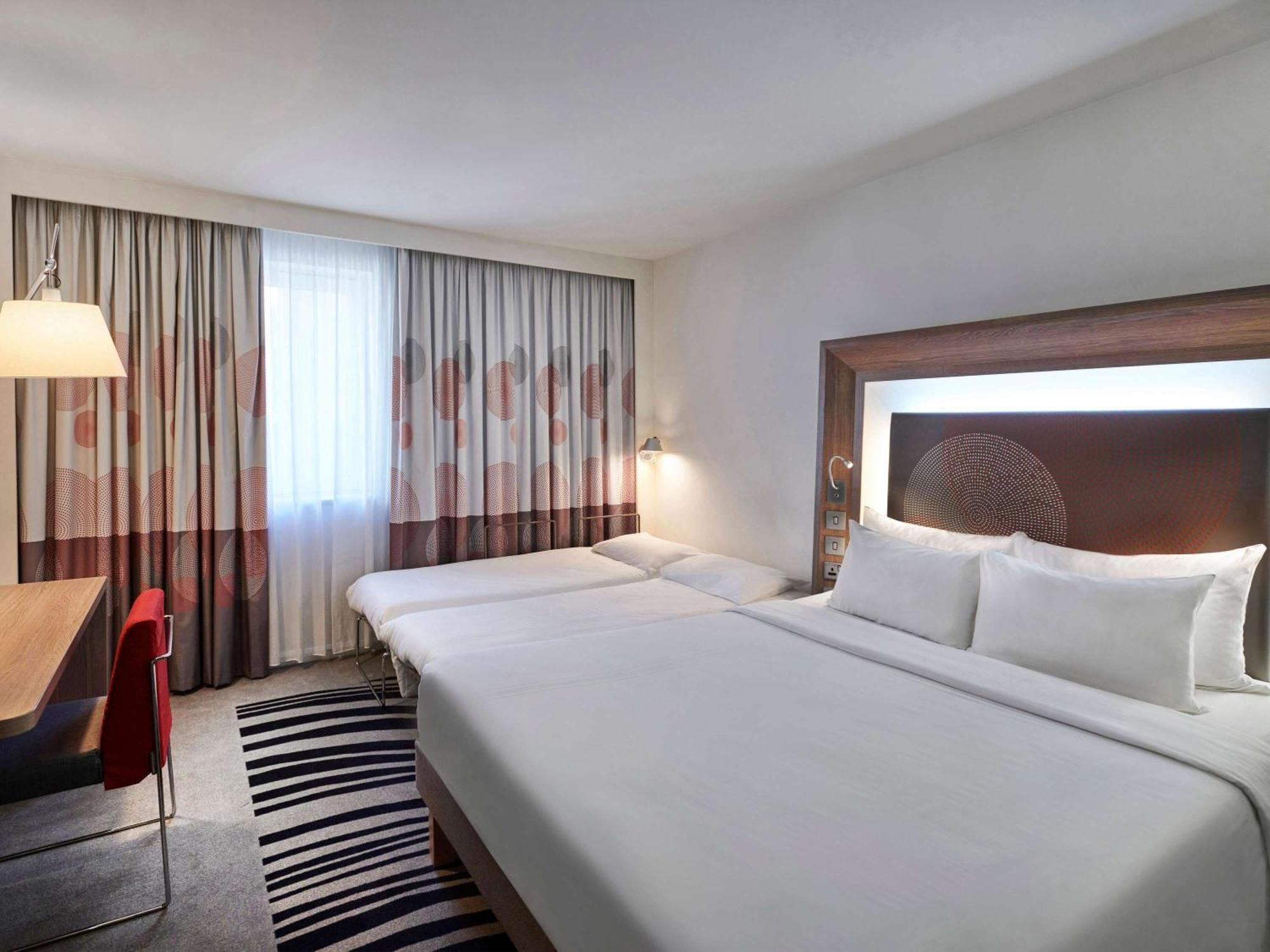Novotel London Tower Bridge Esterno foto