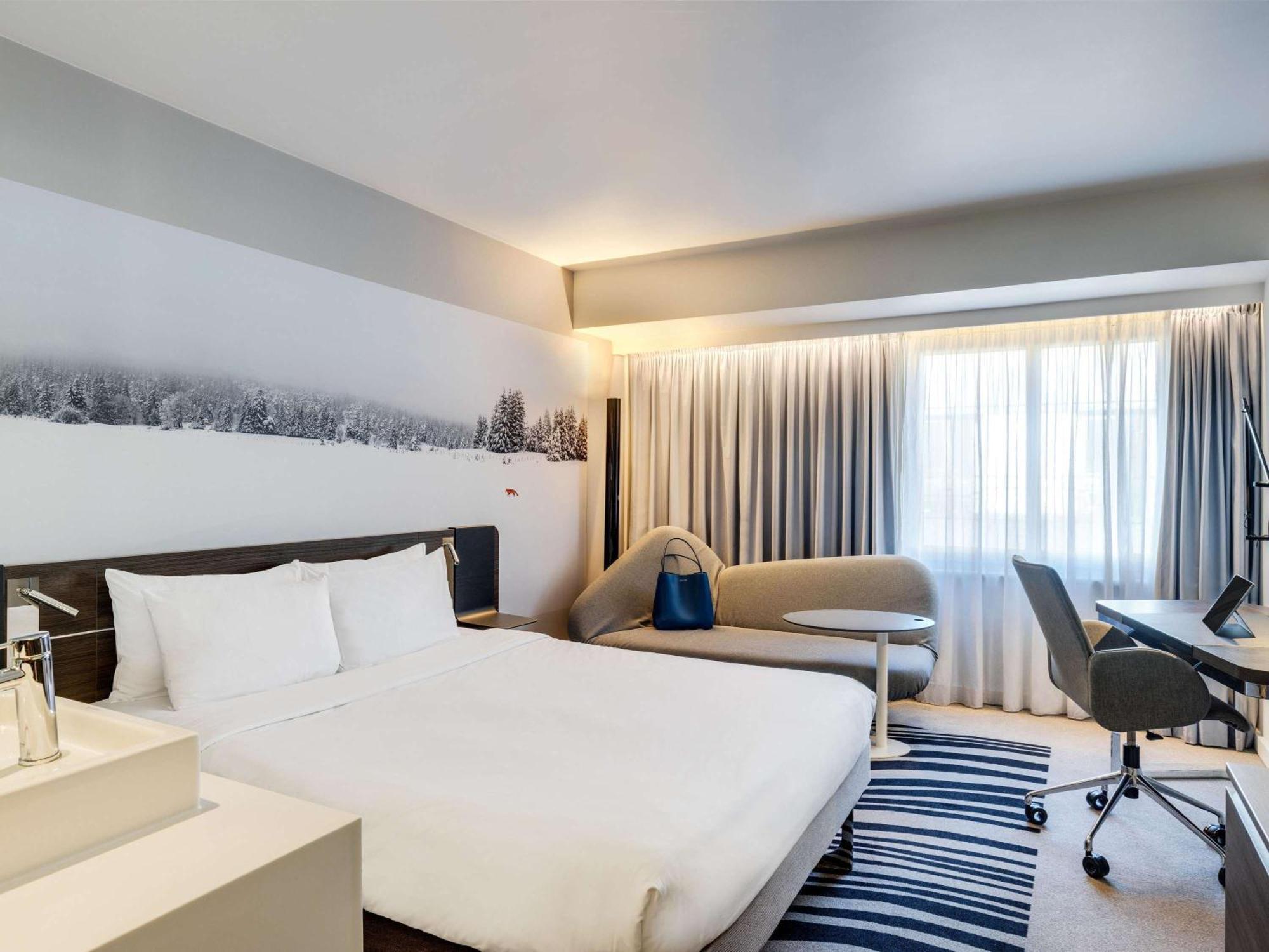 Novotel London Tower Bridge Esterno foto