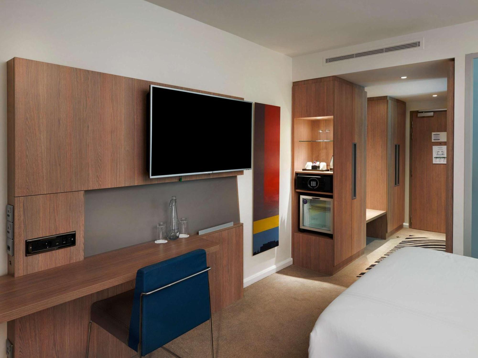 Novotel London Tower Bridge Esterno foto